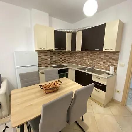 Tirana - Astiri Apartment *