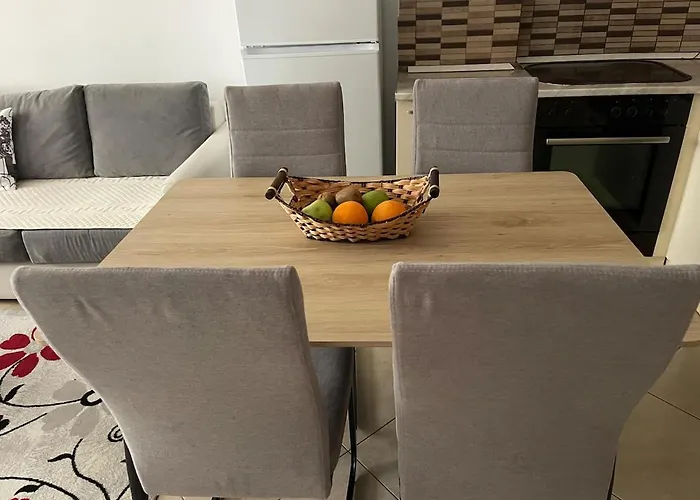 Tirana - Astiri Lägenhet *